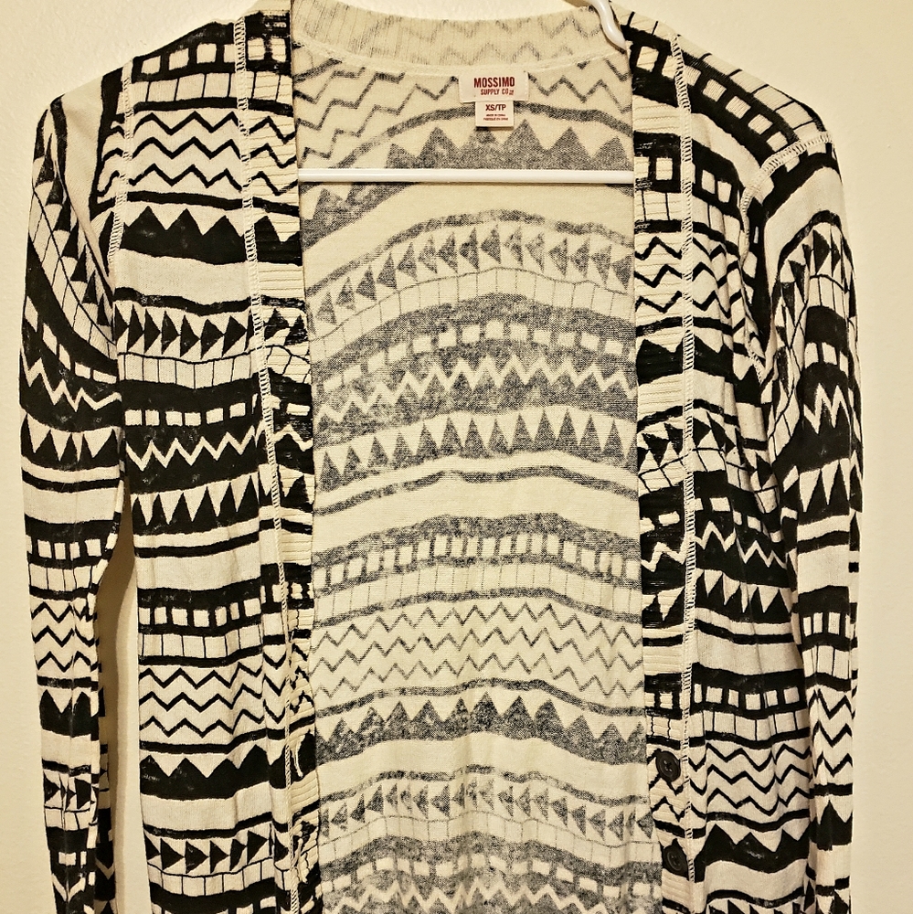 Mossimo Aztec Pattern Cardigan